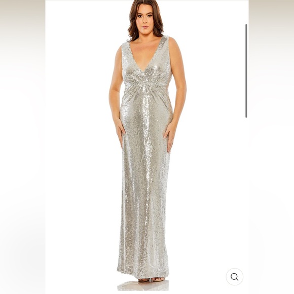 Mac Duggal Dresses & Skirts - NWT Mac Duggal Silver Sequined V-Neck 69538 Gown 16 W